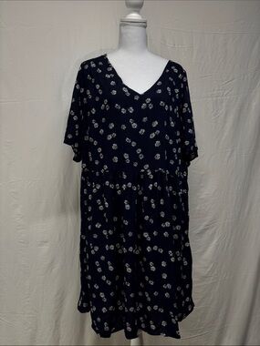 Navy Floral V-Neck Tiered Midi Dress